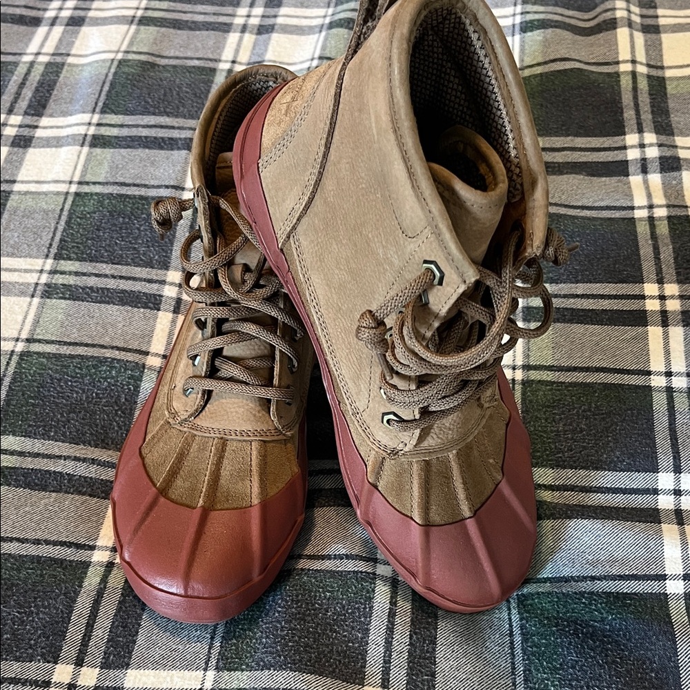 Women’s LL Bean Brown and Tan Boots